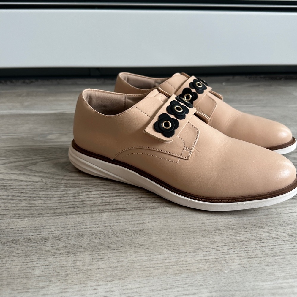Cole Haan Grandevolution Pink Flower Leather Shoes 7